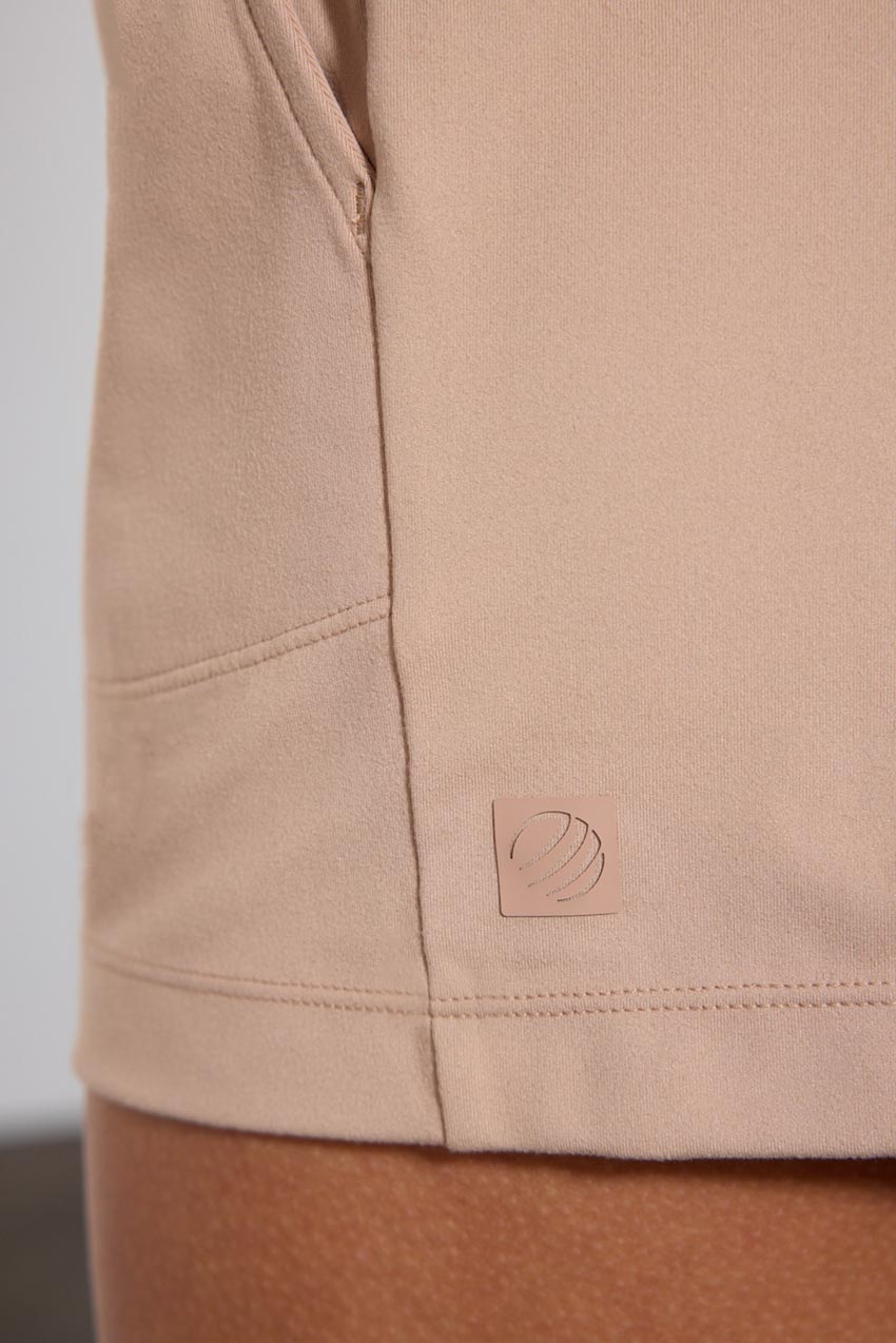 Pursuit Recycled Polyester Short 4.25" Peached